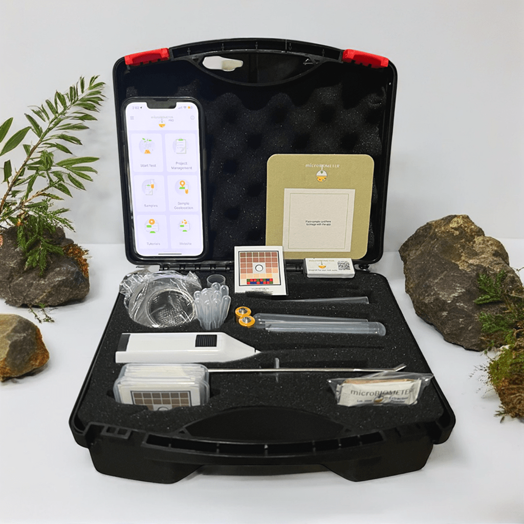 microBIOMETER PRO starter kit with 20 test cards