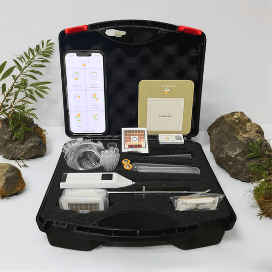 microBIOMETER PRO starter kit with 20 test cards